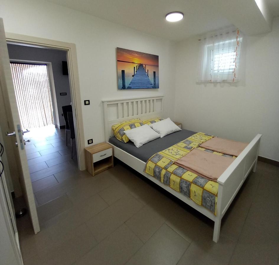 Apartmani Nizic Ядраново Экстерьер фото